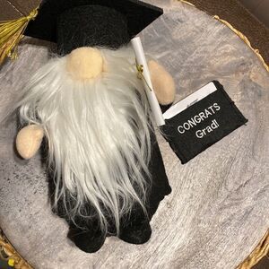 Graduation gnome doll w/ diploma cap stands 9” tall grad gift NWT party favors